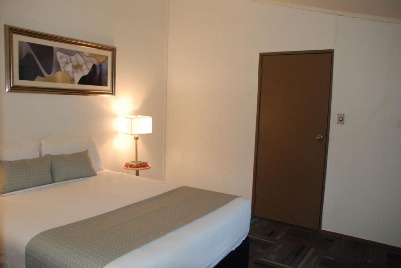 Vr Auckland Airport Hotel Bagian luar foto